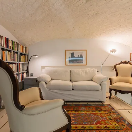 Lägenhet L'angolo Del Libro By Wonderful Italy