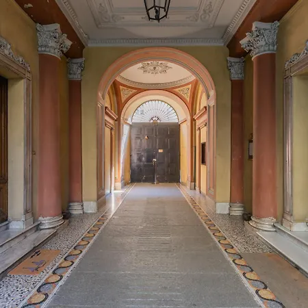 Daire L'angolo Del Libro By Wonderful Italy Torino