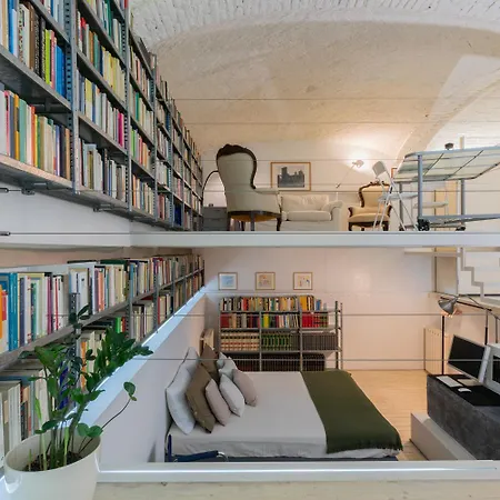 L'angolo Del Libro By Wonderful Italy